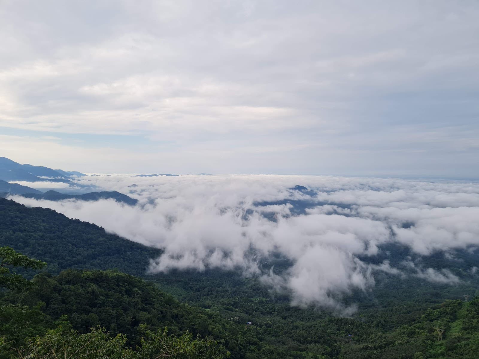 Thamarassery Churam Wayanad Ghat Road Viewpoint - Image 1