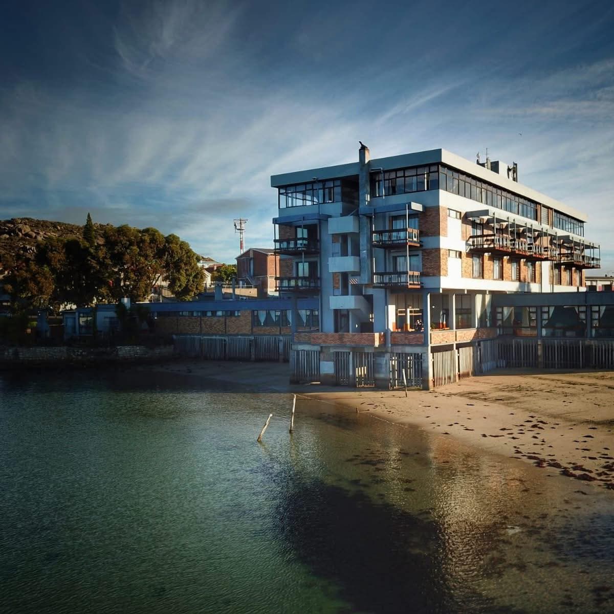 Hoedjiesbaai Beach - Image 1