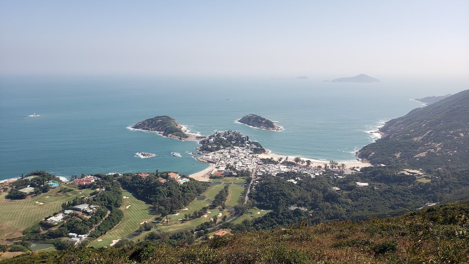 Dragon's Back Trail - Image 1