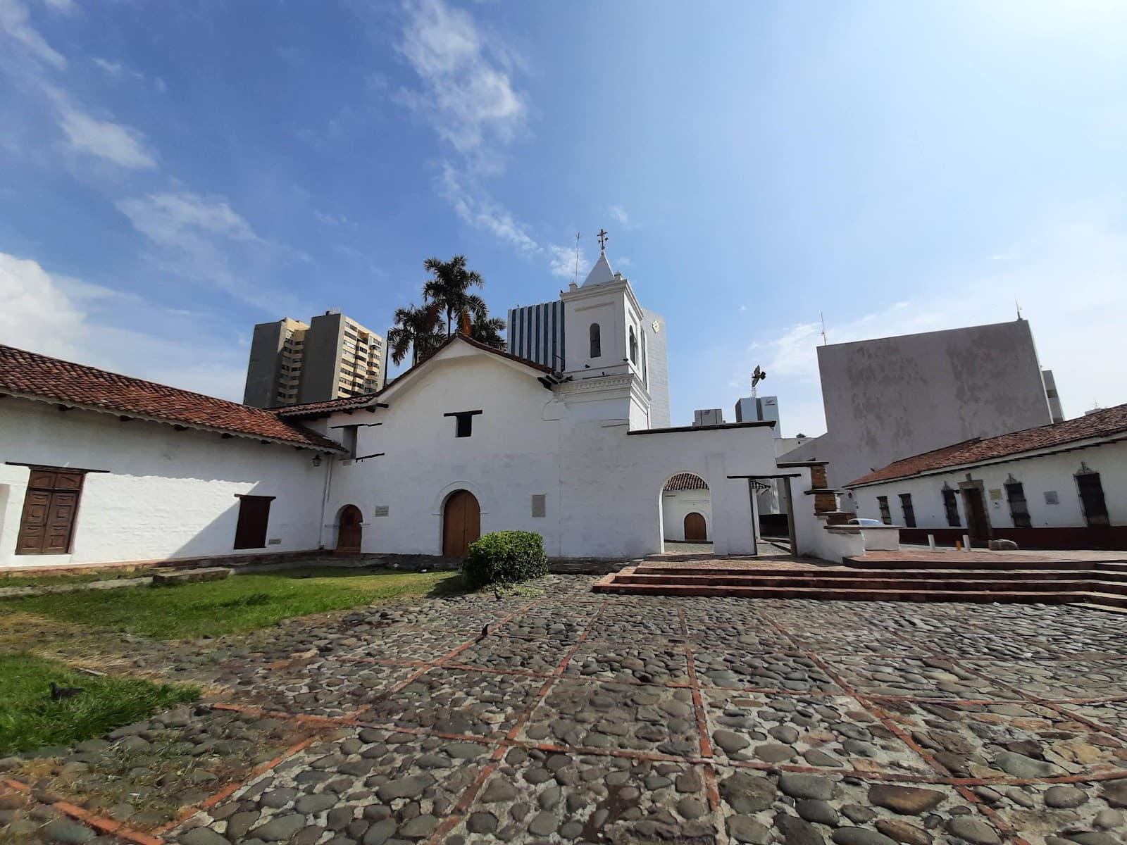 La Merced Convent - Image 1