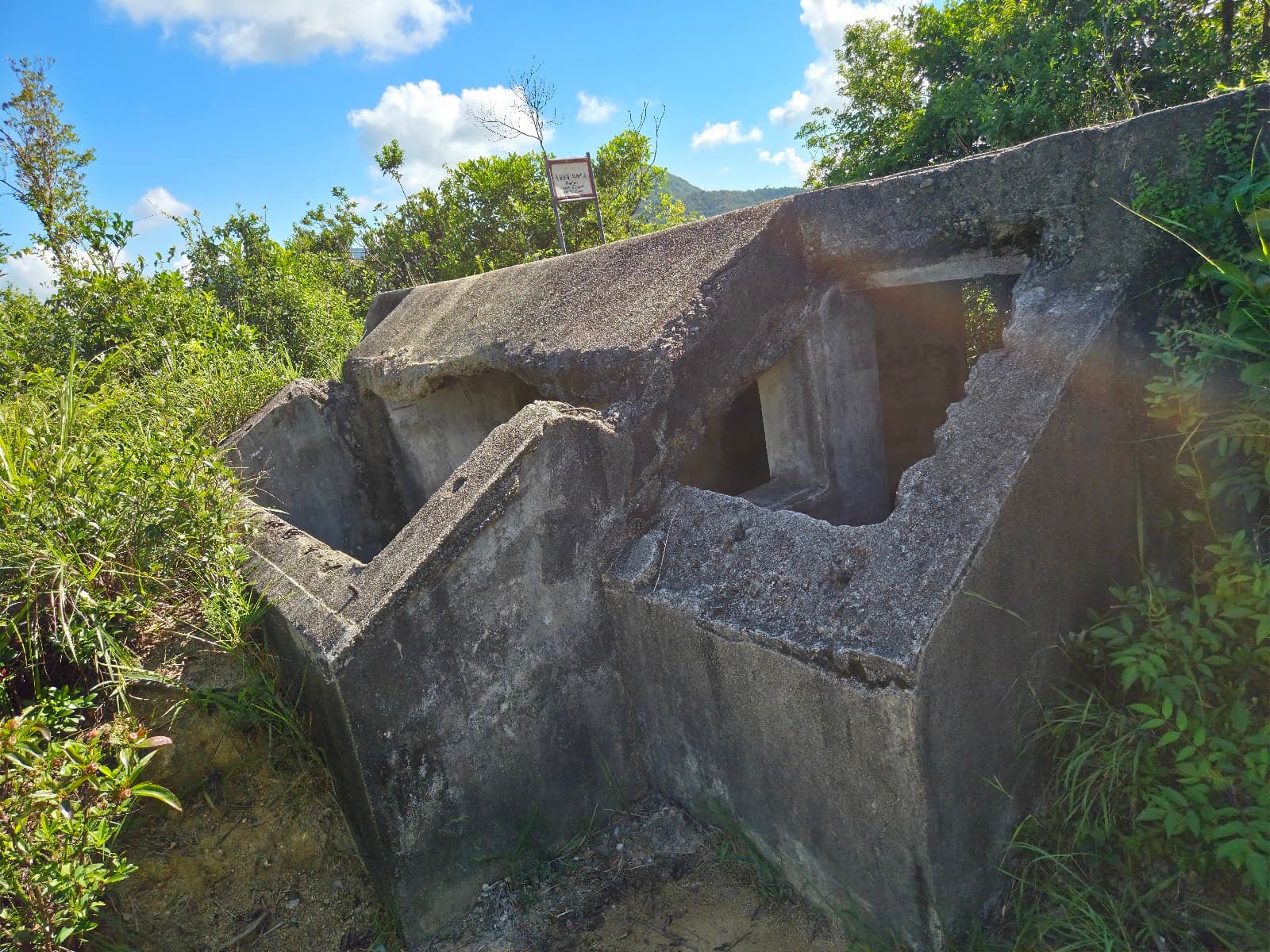 Gin Drinkers Line - Image 1