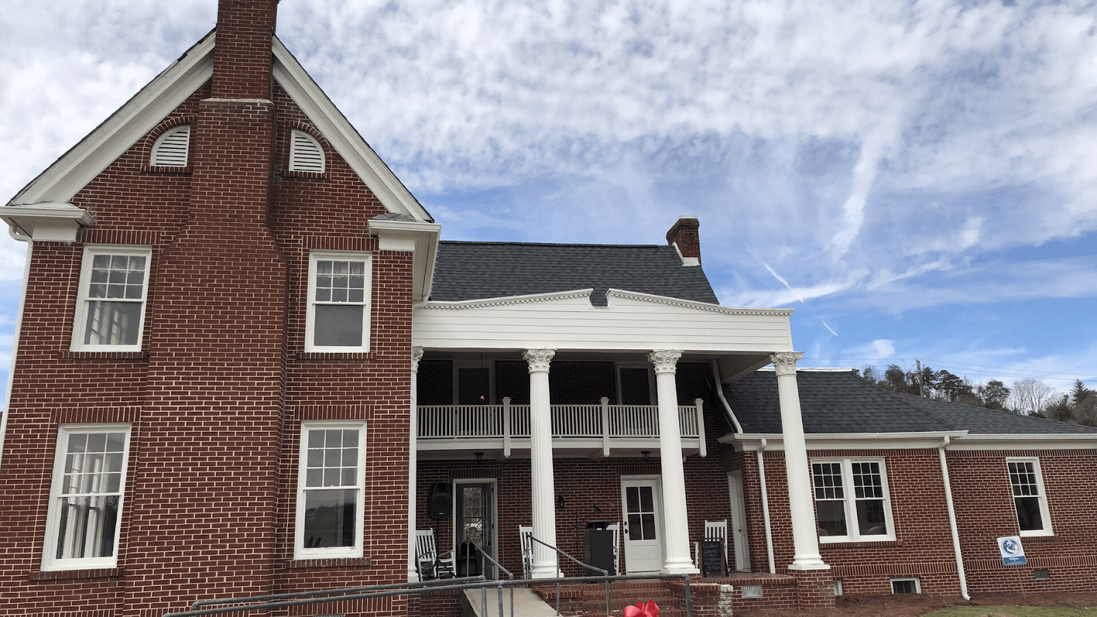 Historic Downtown Ellijay - Image 1
