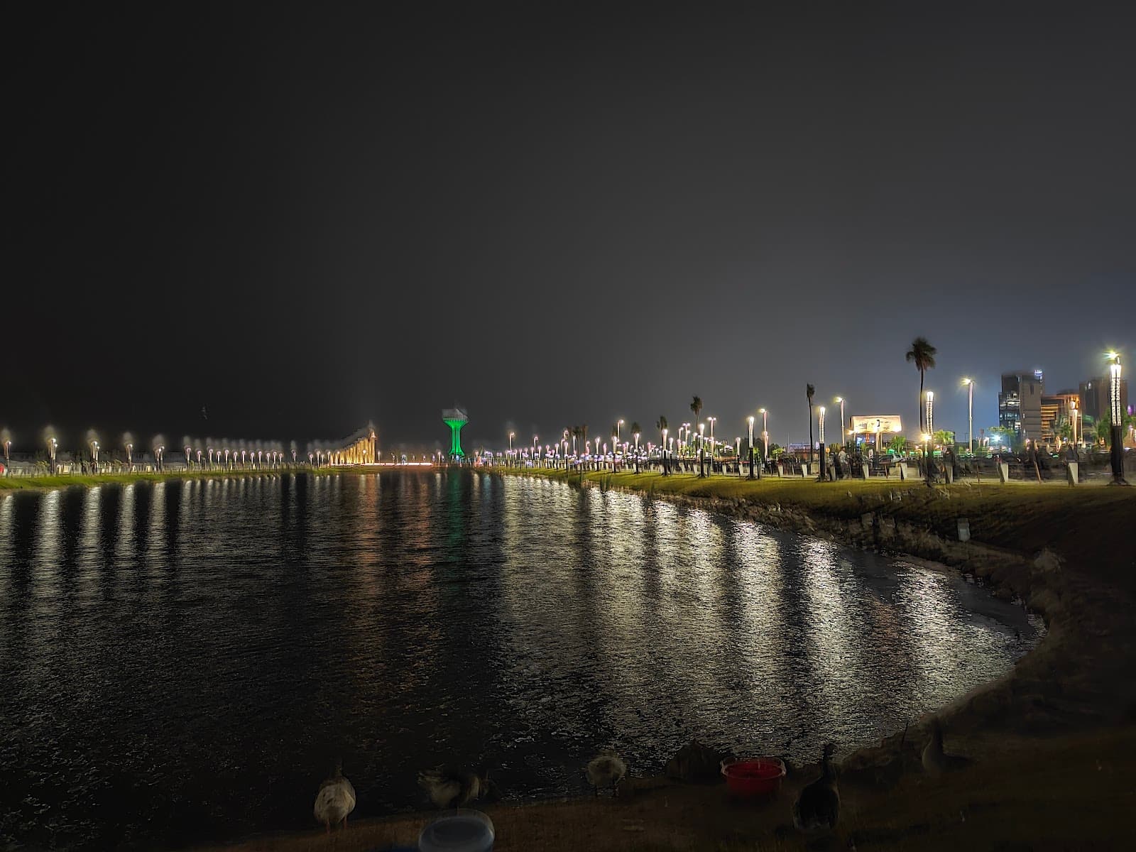 Al Khobar Corniche - Image 1