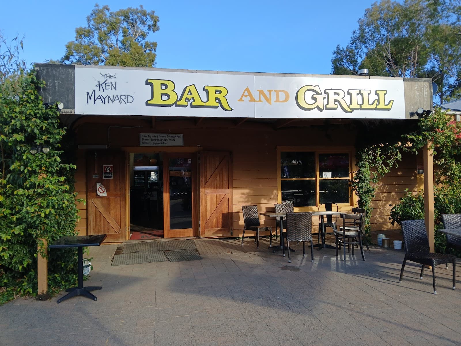 Ettamogah Pub - Image 1