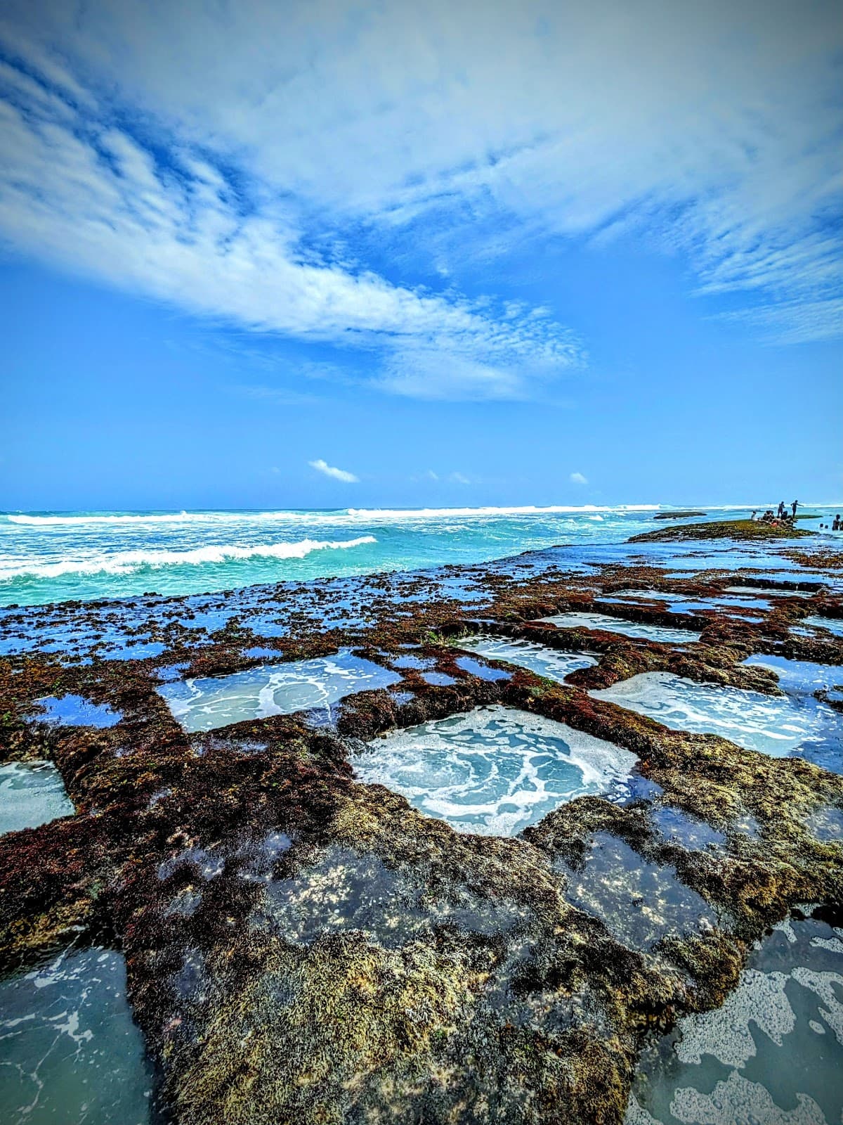 Talpe Rock Pools - Image 1