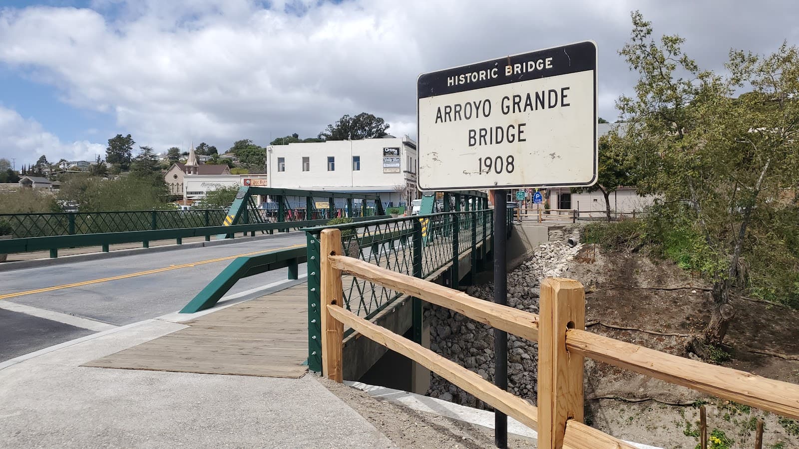 Arroyo Grande Swinging Bridge - Image 1