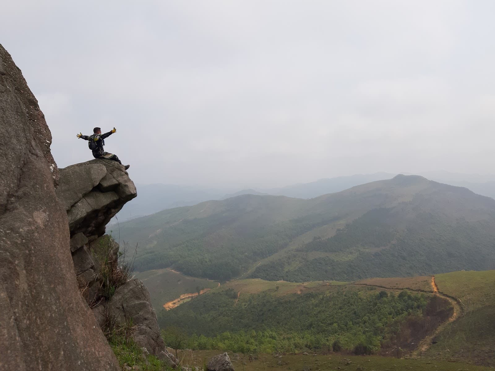 Nui Thanh Dang - Image 1