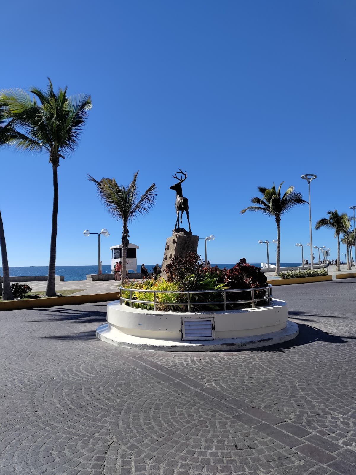 Monument to the Deer El Venadito - Image 1