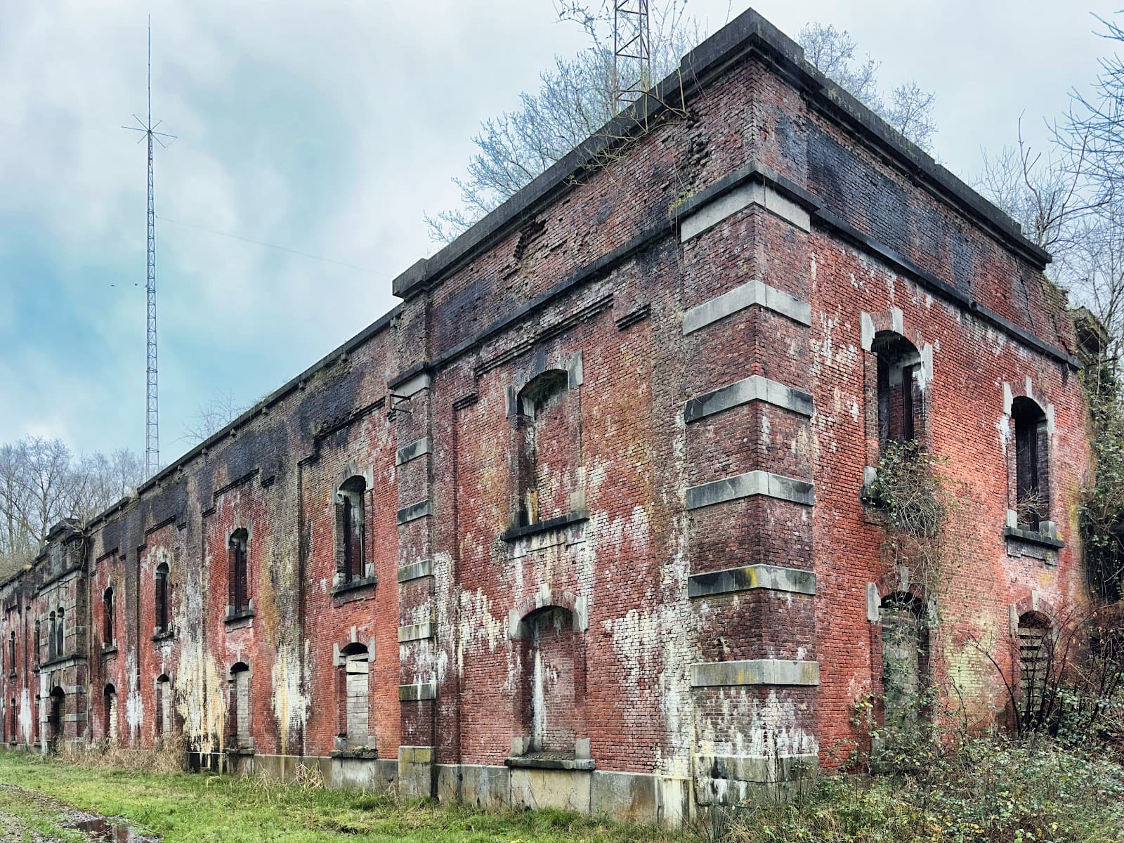 Fort Lier II - Image 1