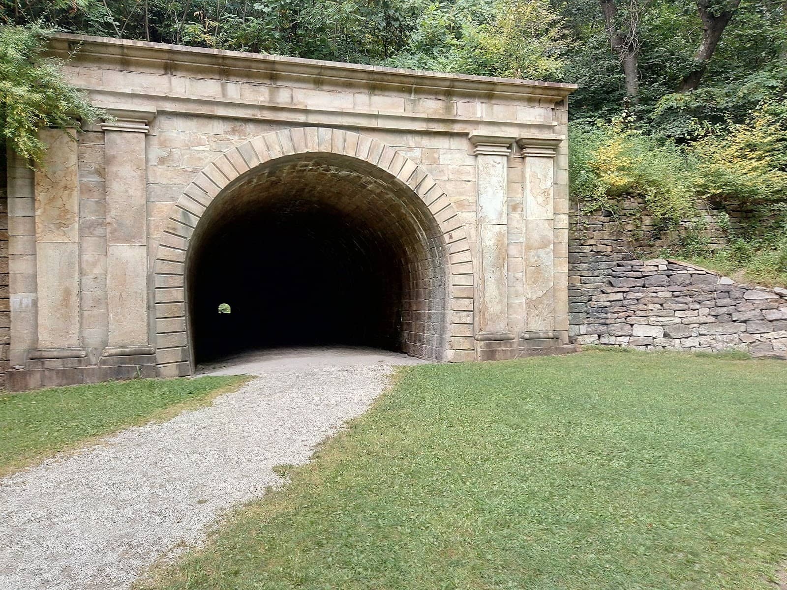 Staple Bend Tunnel