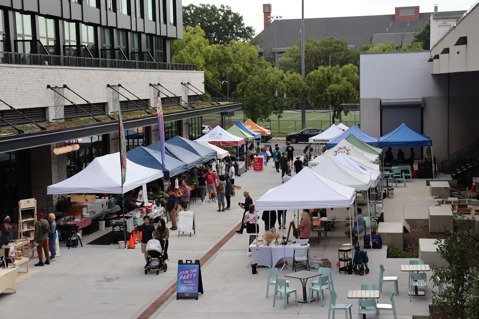 Union Market Murals - Image 1
