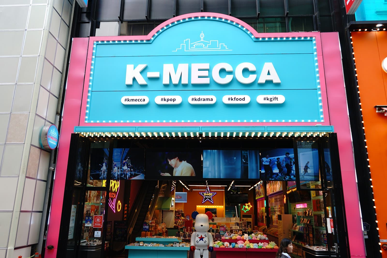 Myeongdong Metro Station K-Pop Shops - Image 1