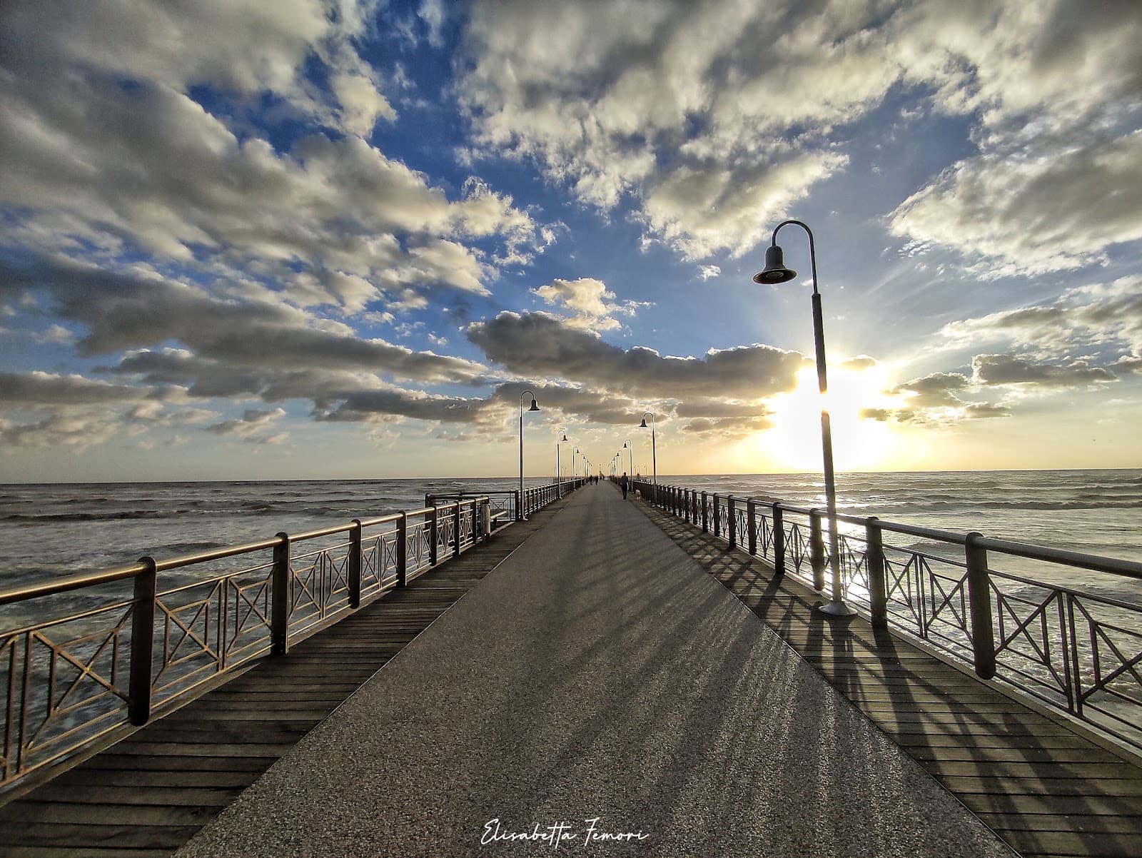 Marina di Pietrasanta Pier - Image 1