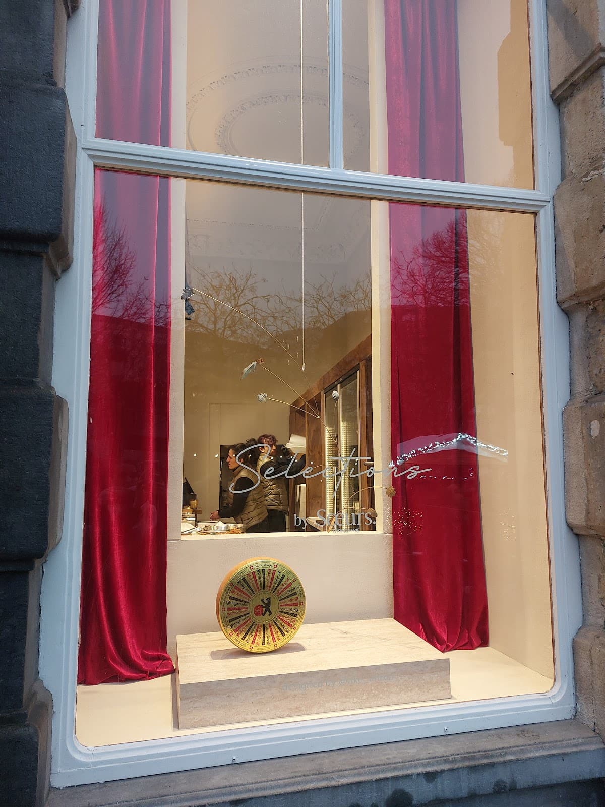 Selections.be, Brussels - Image 1