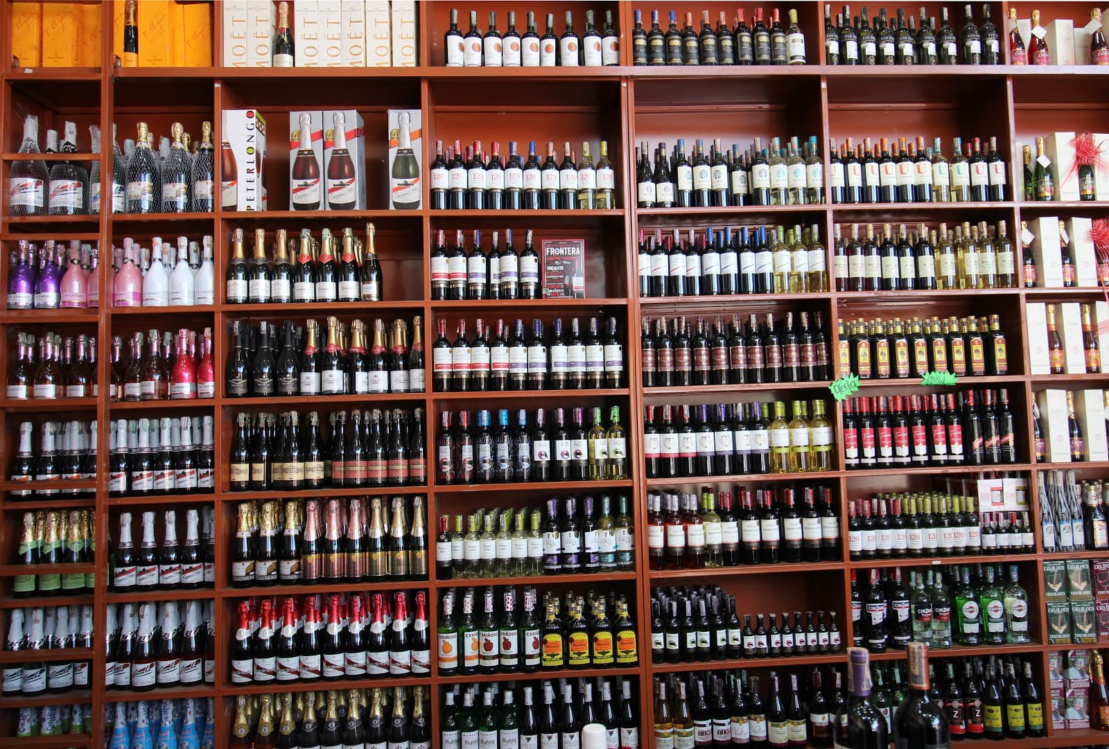 Museo Nacional de Licores - Image 1