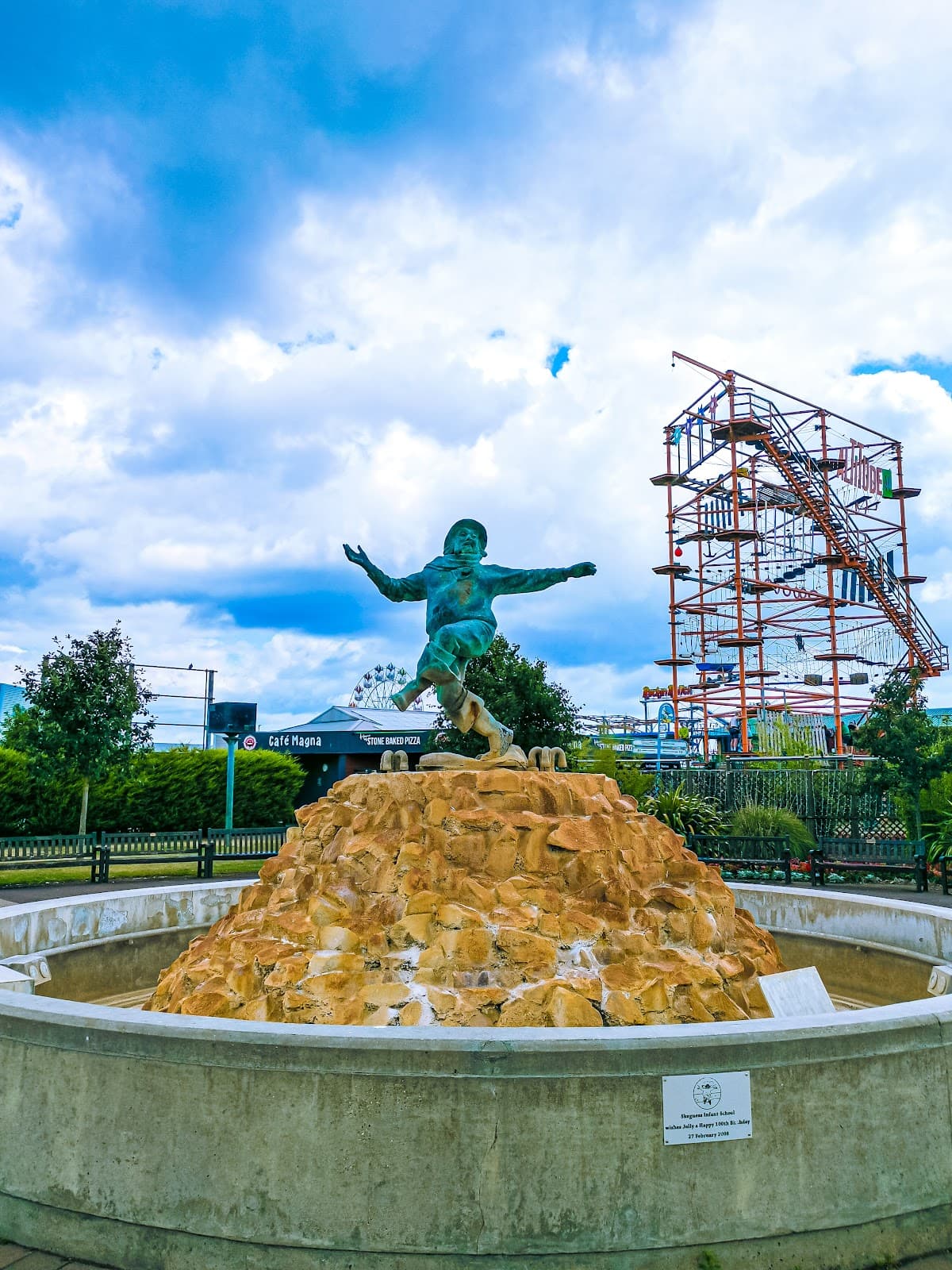 Compass Gardens - Image 1
