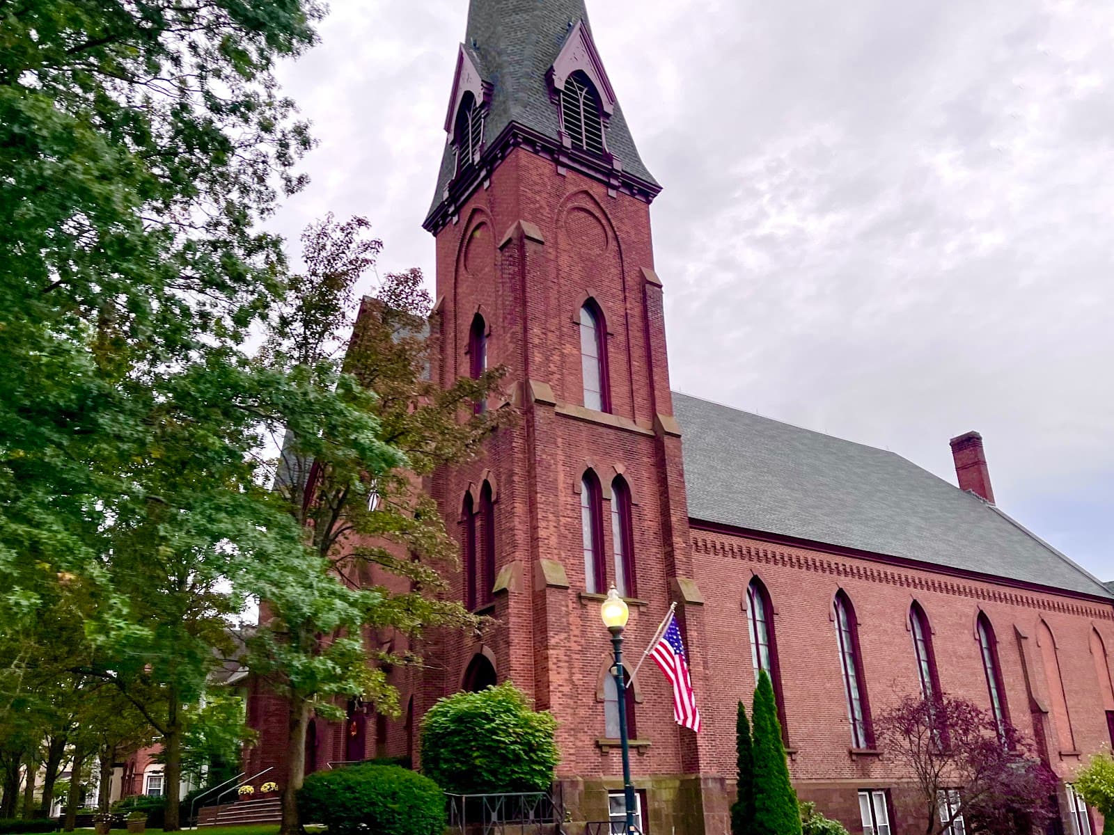 First Congregational Church of Wallingford - Image 1