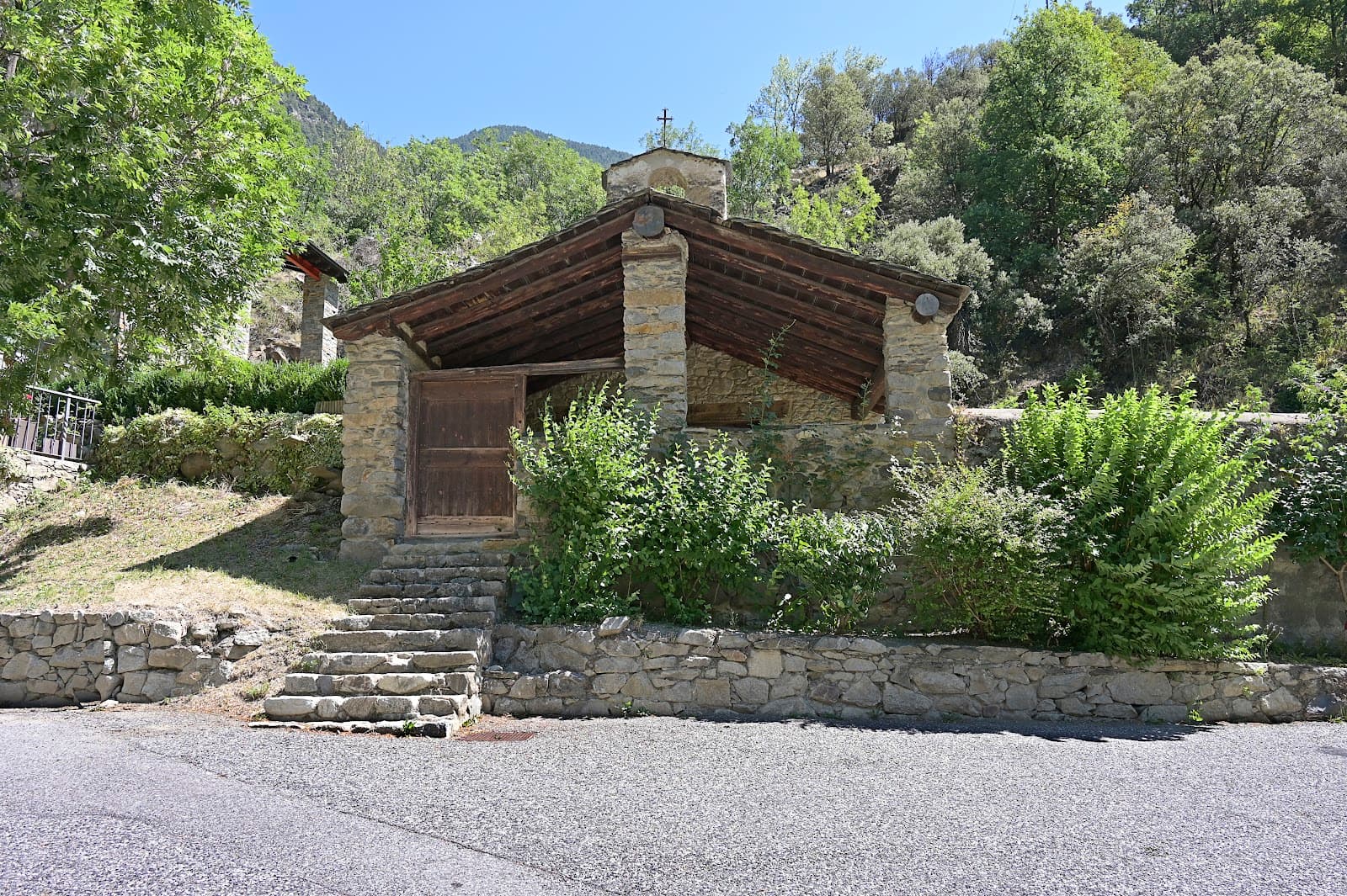 Església de Sant Esteve de Bixessarri - Image 1