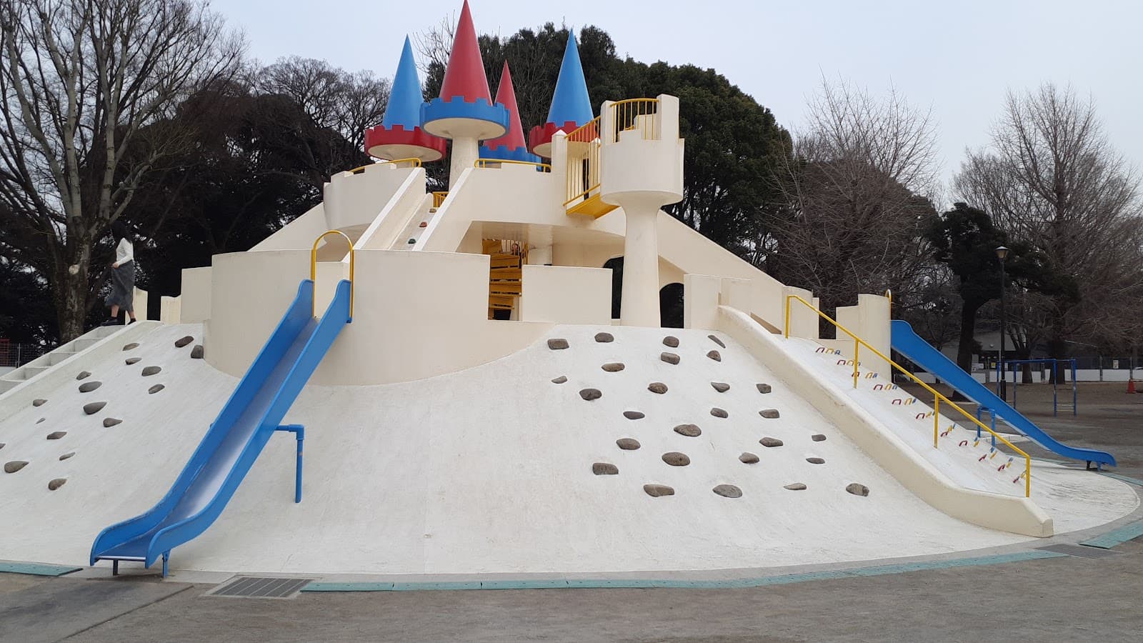 Oji - Image 1