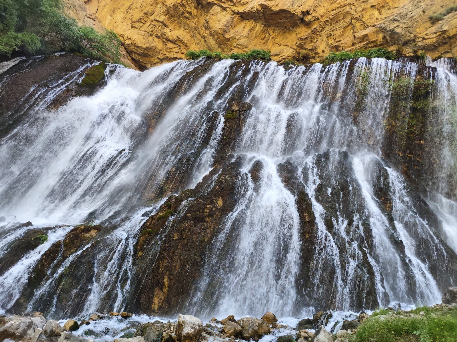 Kapuzbaşı Waterfalls - Image 1