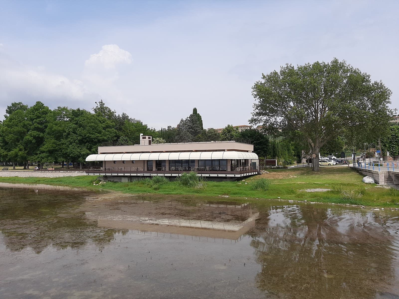 Spiaggia di Castiglione del Lago - Image 1