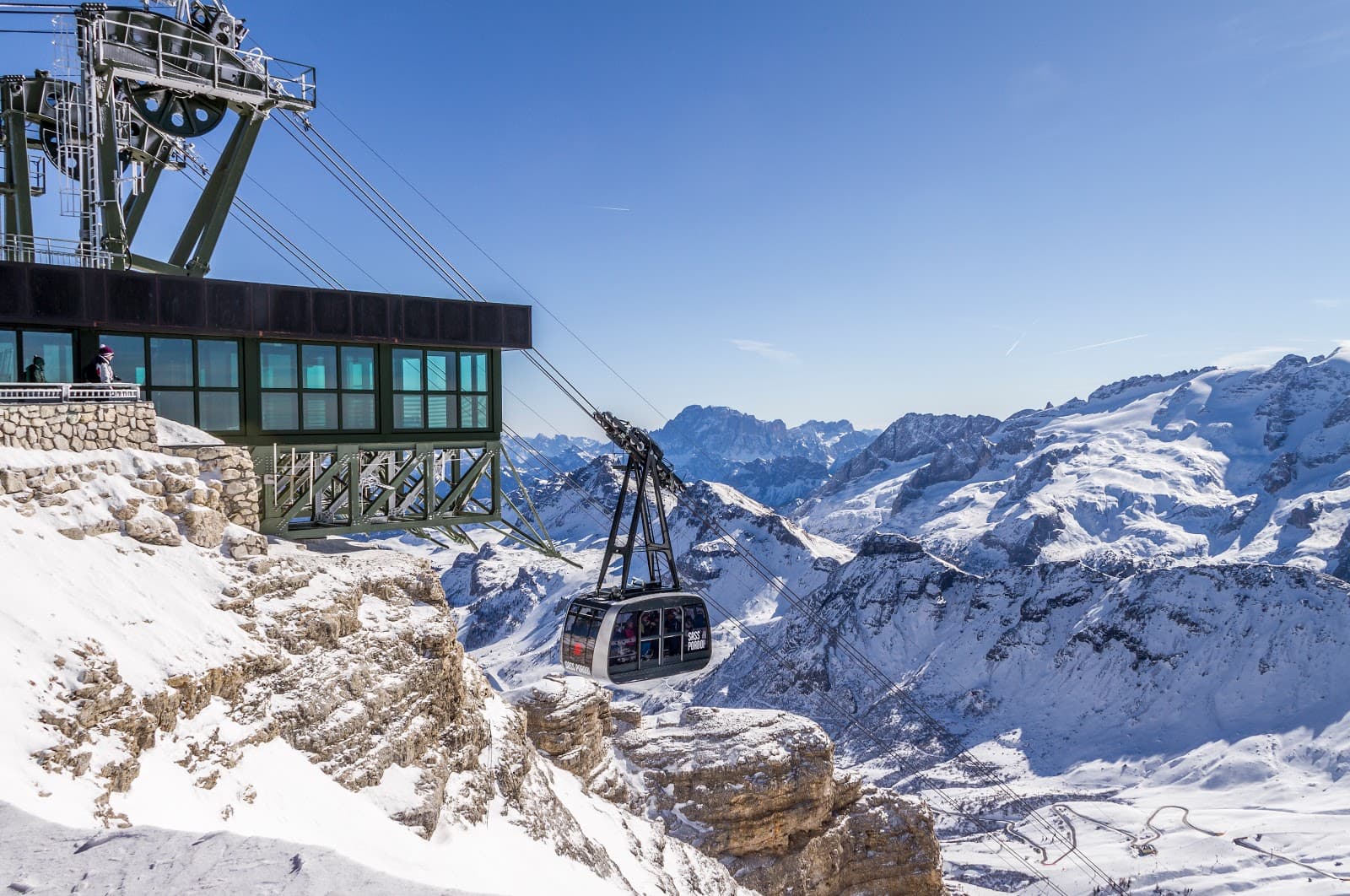 Sass Pordoi cable car - Image 1