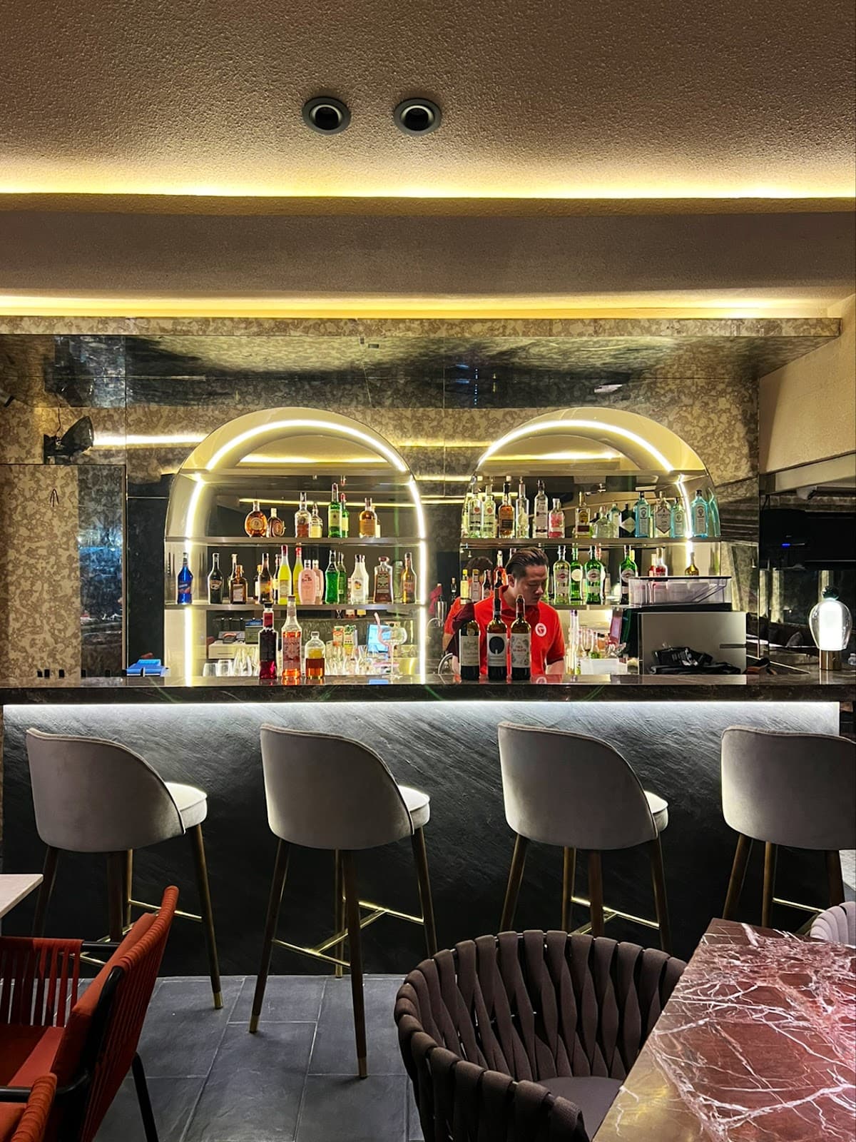 Franca BKK - Image 1