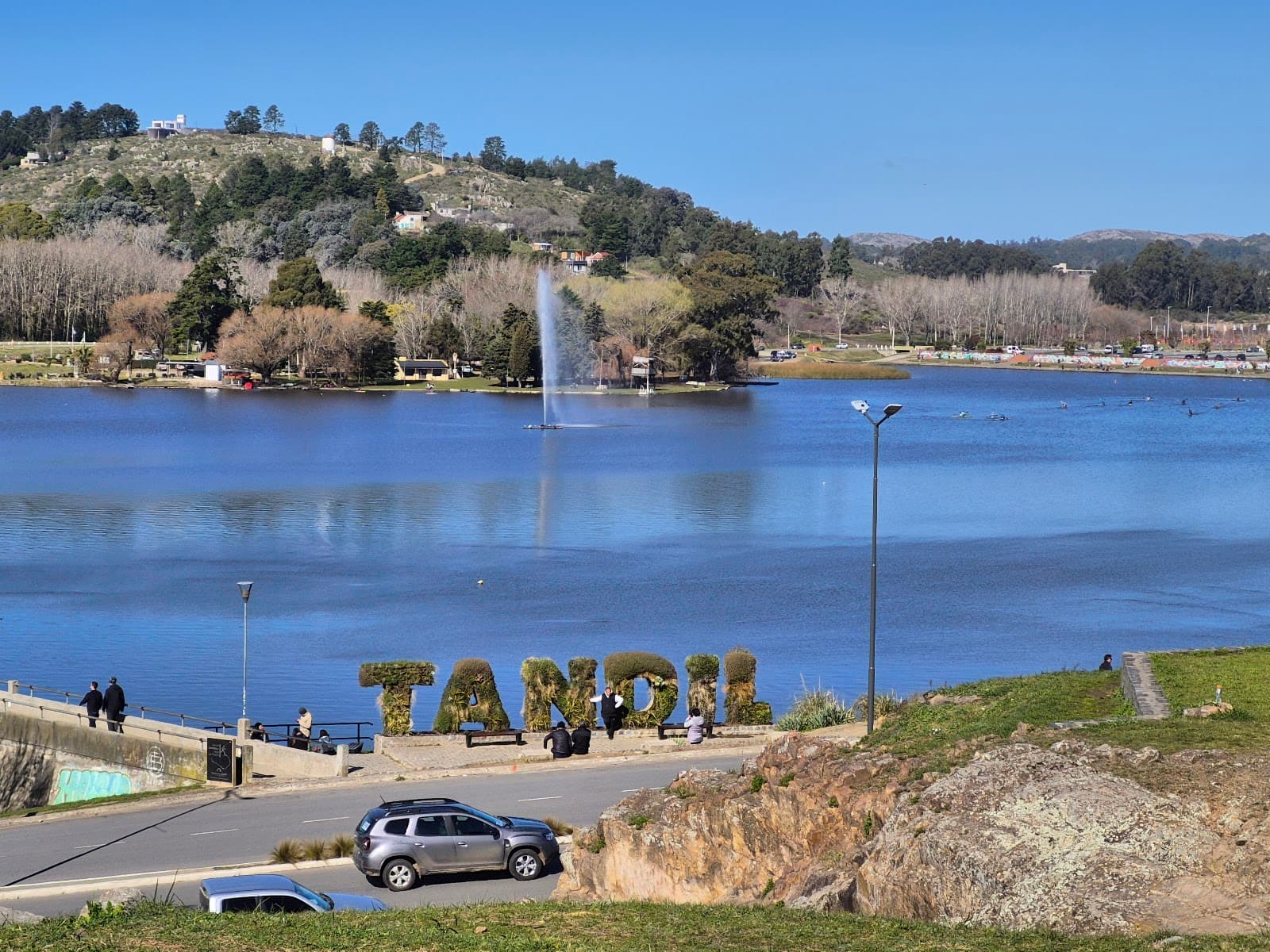 Paseo del Lago Lago del Fuerte Promenade - Image 1
