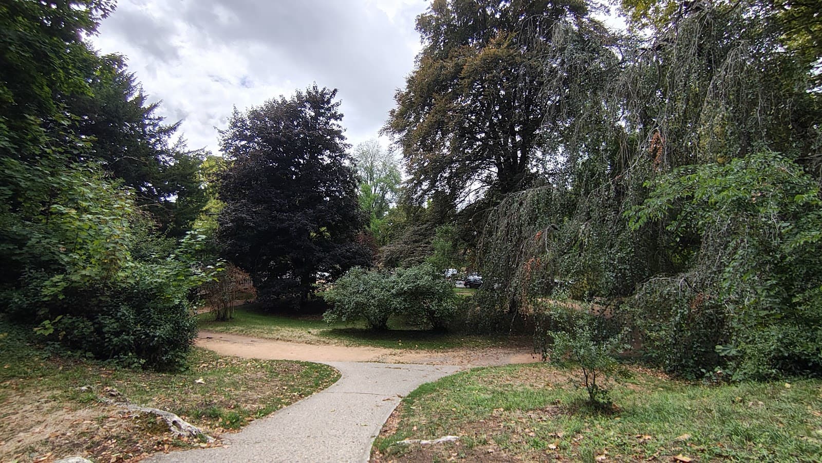 Parc des Célestins - Image 1