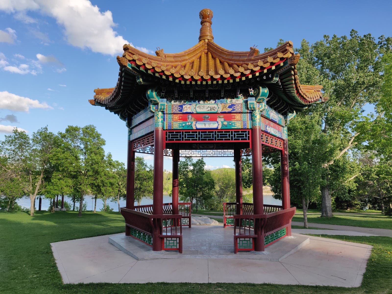 Victoria Park - Image 1