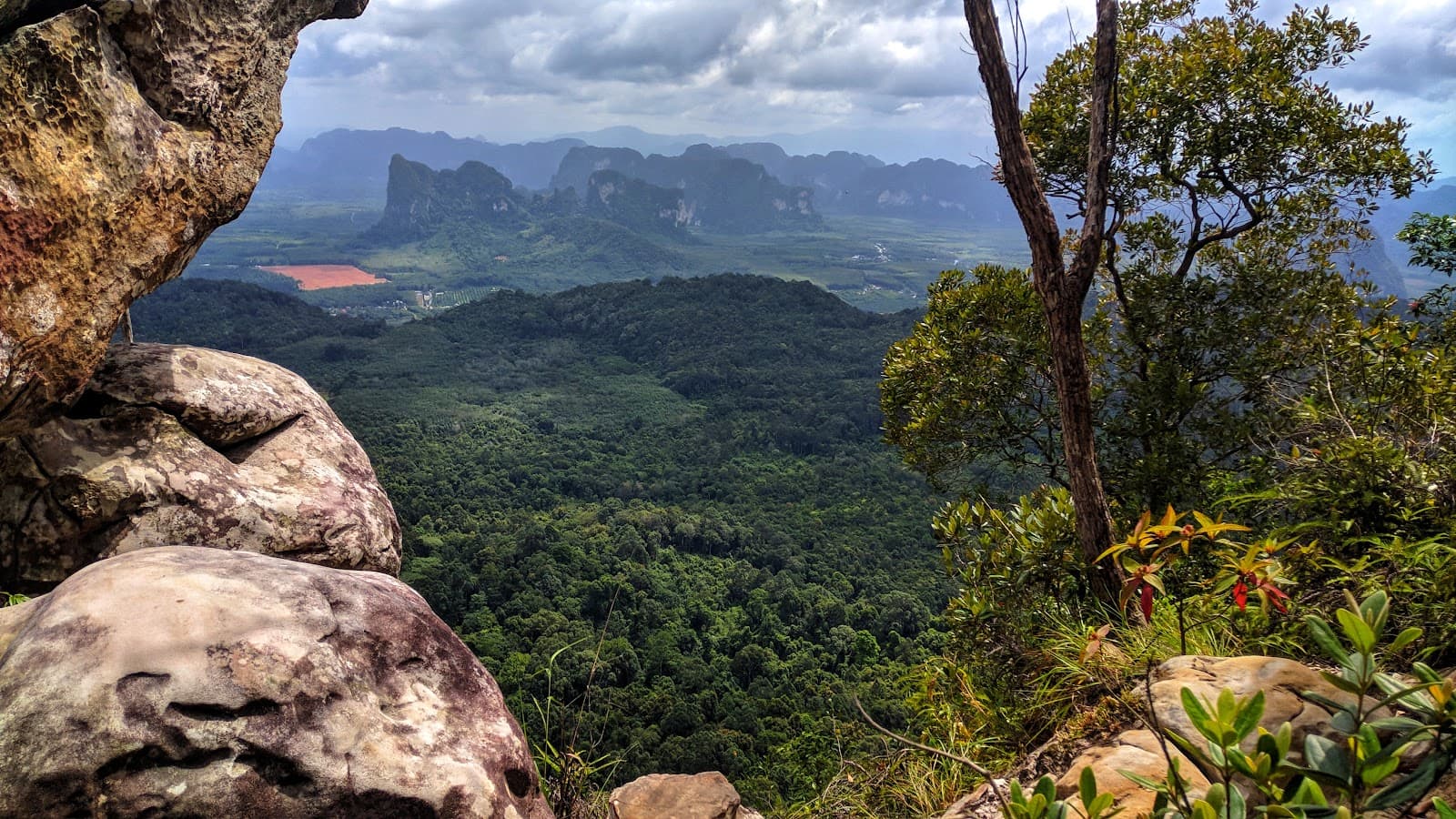 Dragon Crest Khao Ngon Nak - Image 1