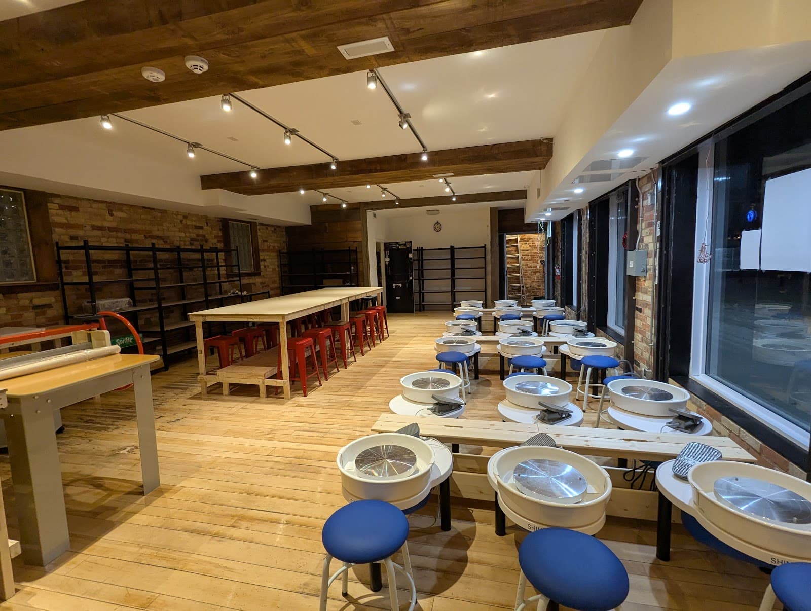 Various Pottery Studios - Image 1