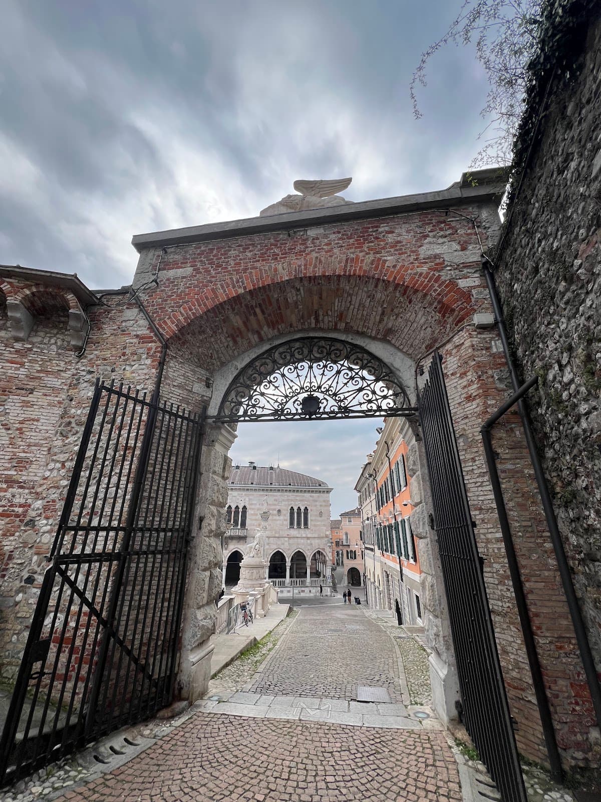 Casa della Confraternita - Image 1