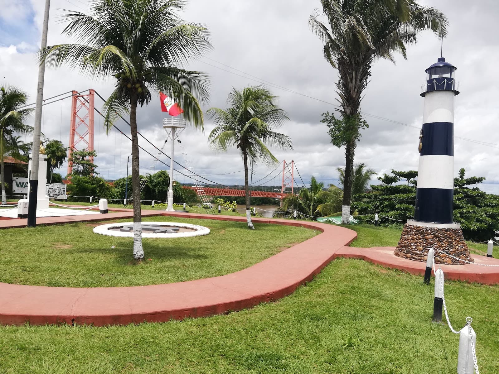 Malecón Madre de Dios - Image 1