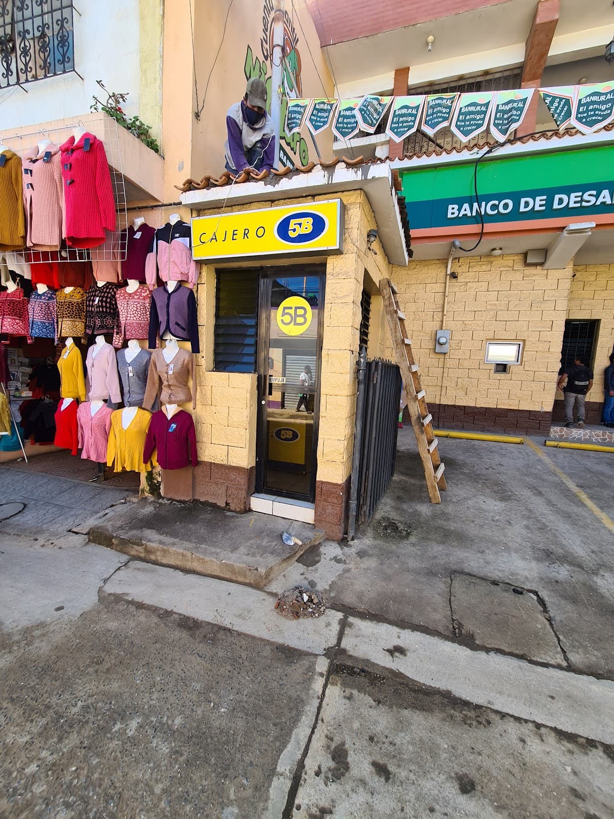 San Francisco El Alto Market - Image 1