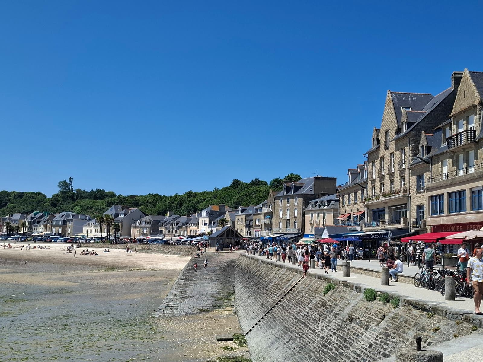 Cancale Port & Oyster Market - Image 1