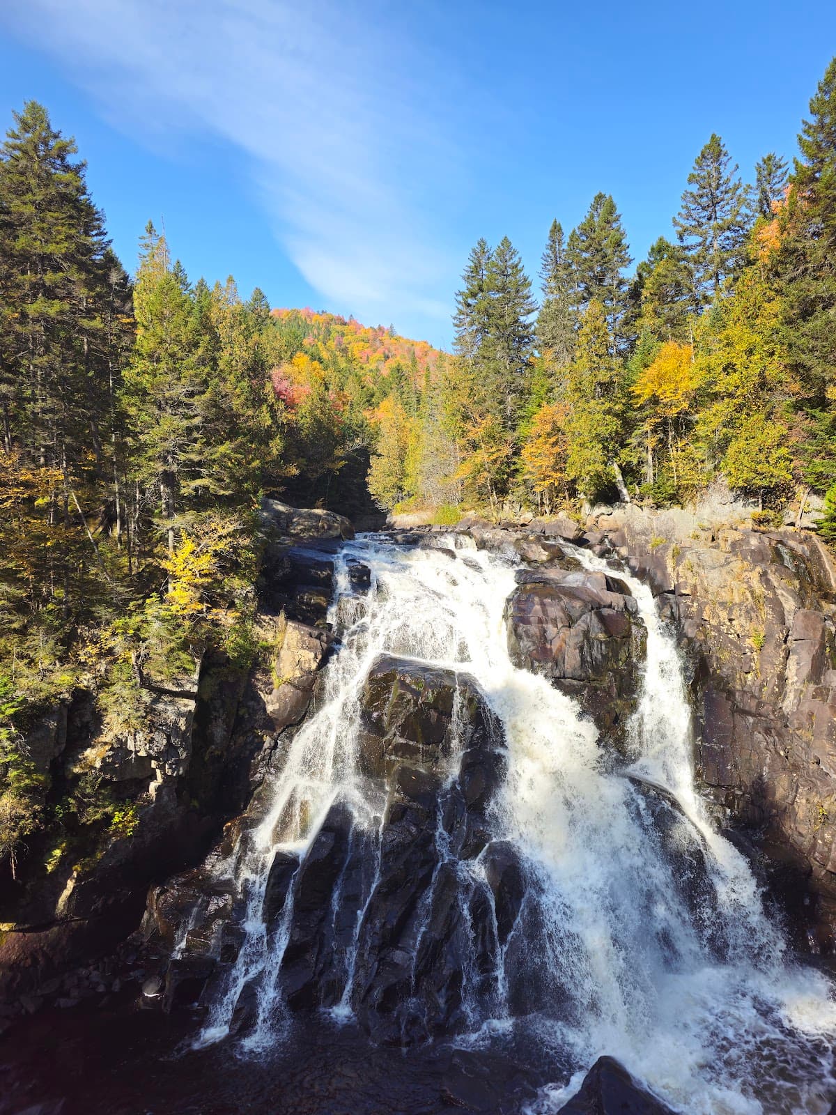 Devil's Falls (Chute du Diable) - Image 1