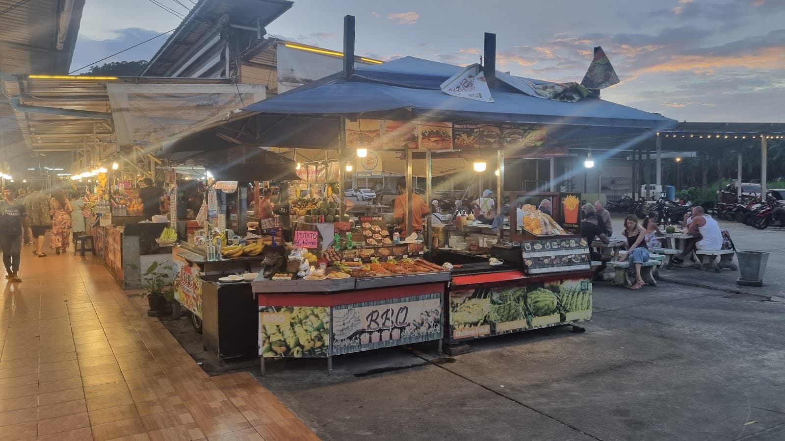 Patong Night Market - Image 1