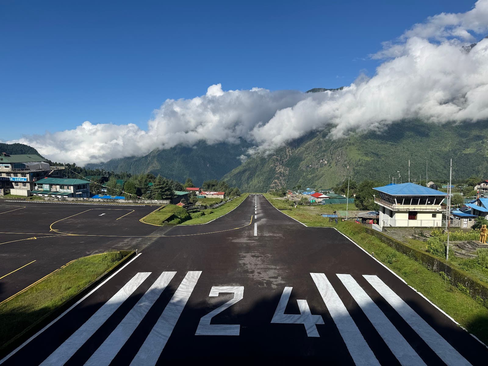 Tenzing-Hillary Airport Viewpoint Lukla - Image 1