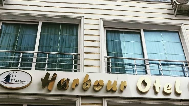 Local Cafes and Restaurants