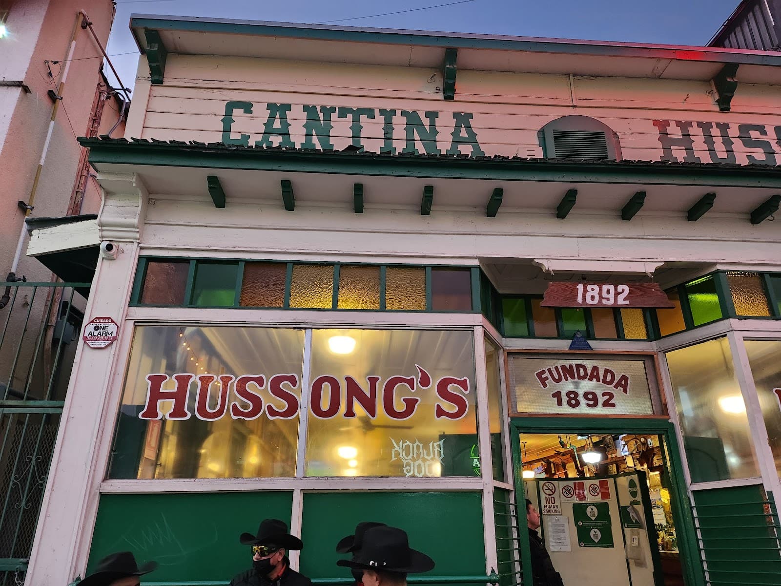 Hussong's Cantina - Image 1