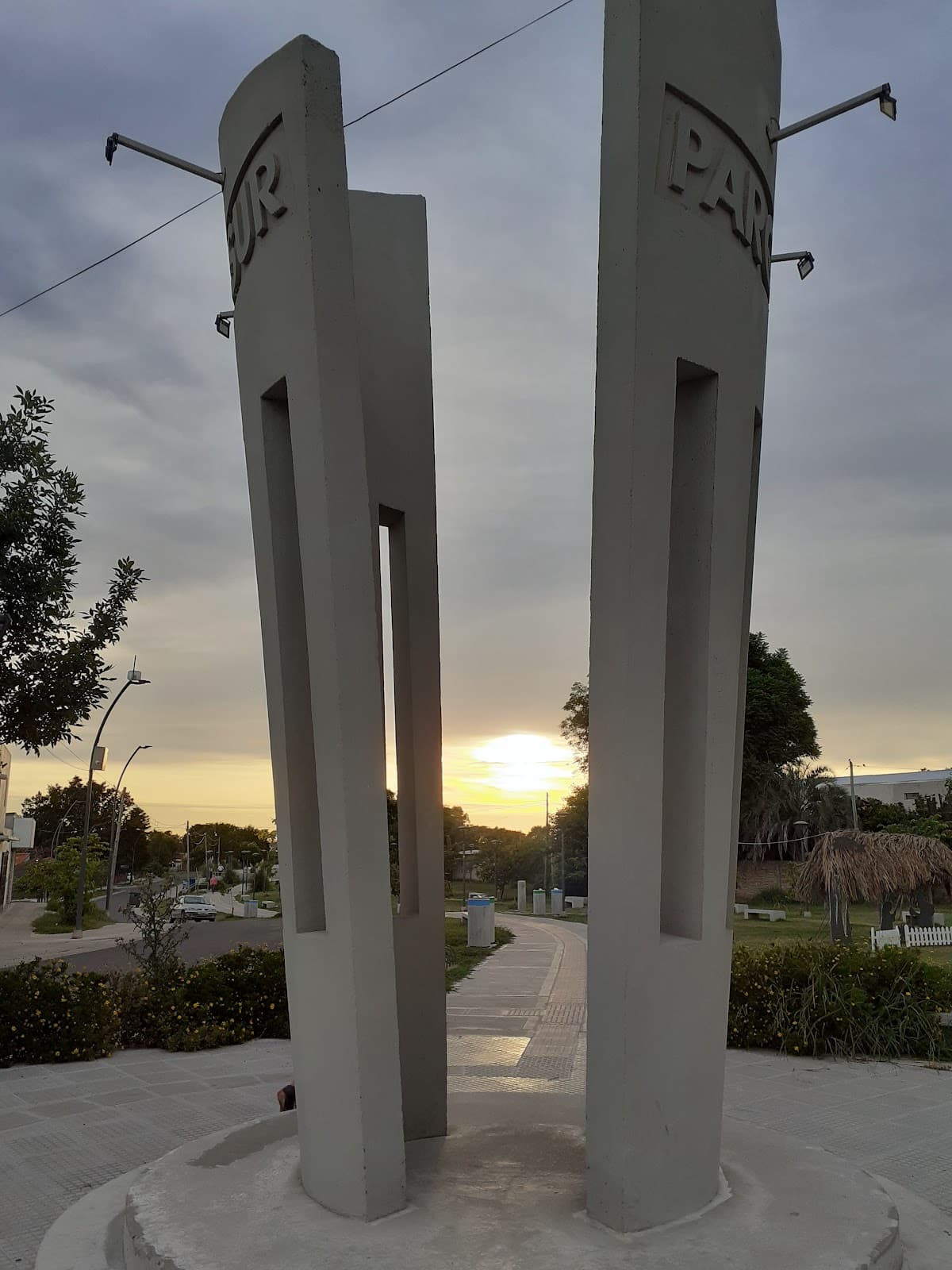 Parque Lineal Racedo - Image 1