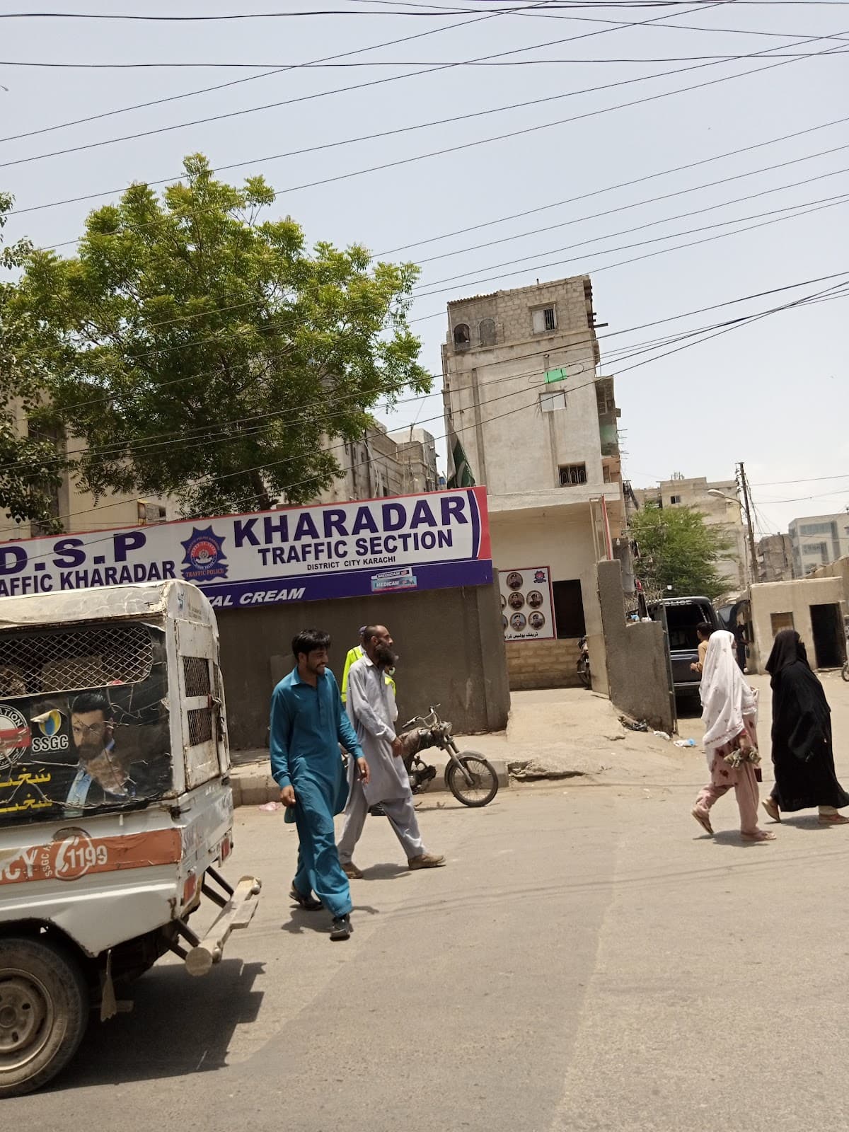 Old Town Kharadar Mithadar - Image 1