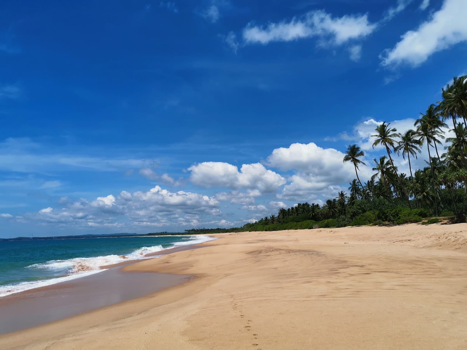 Rekawa Beach - Image 1