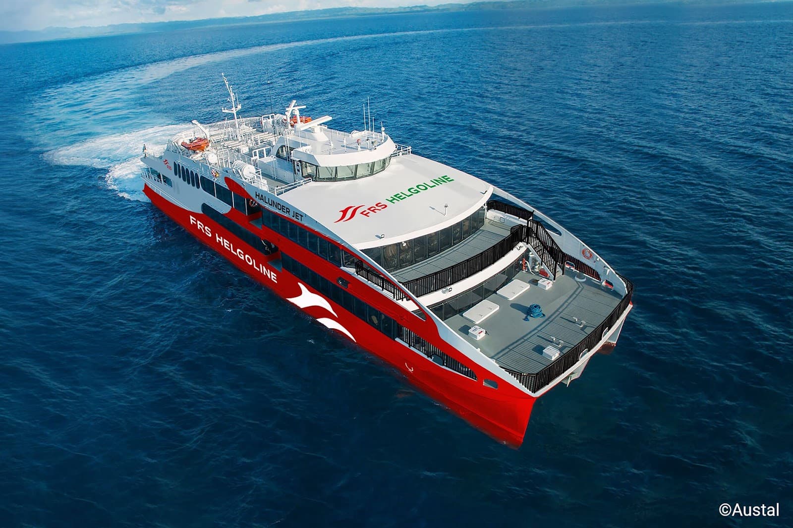 Börteboot Boat Tour - Image 1