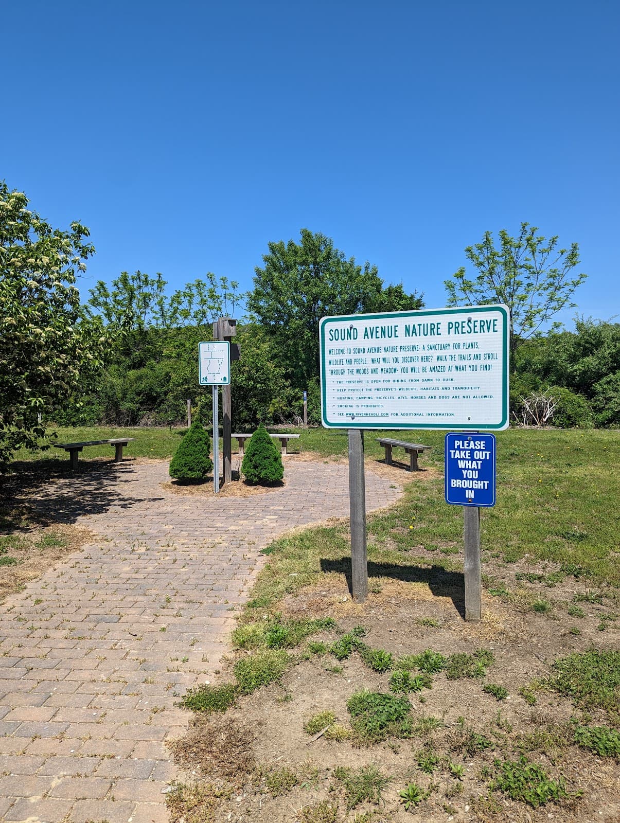 Sound Avenue Scenic Corridor - Image 1