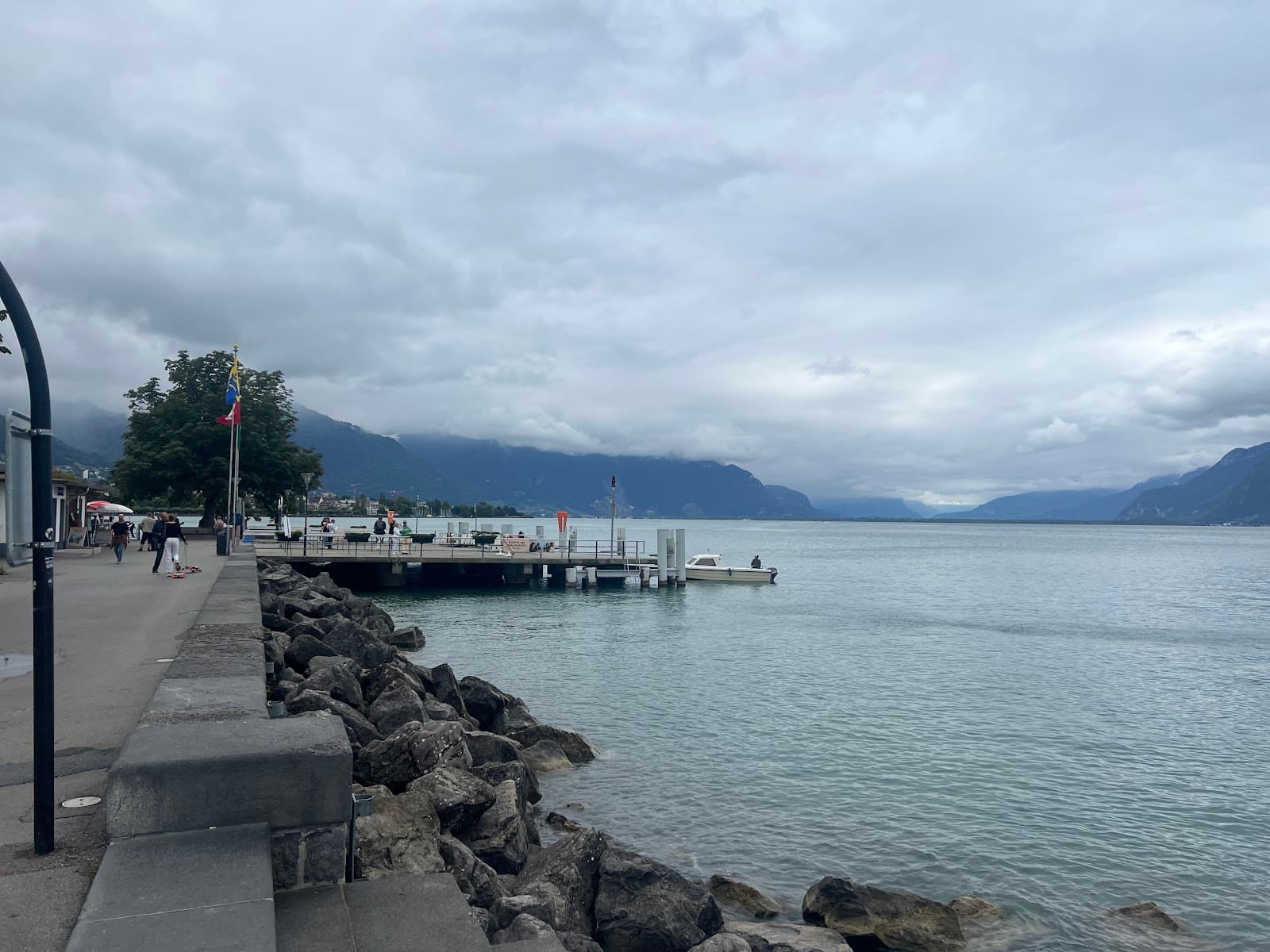 CGN Vevey-Marché Pier - Image 1