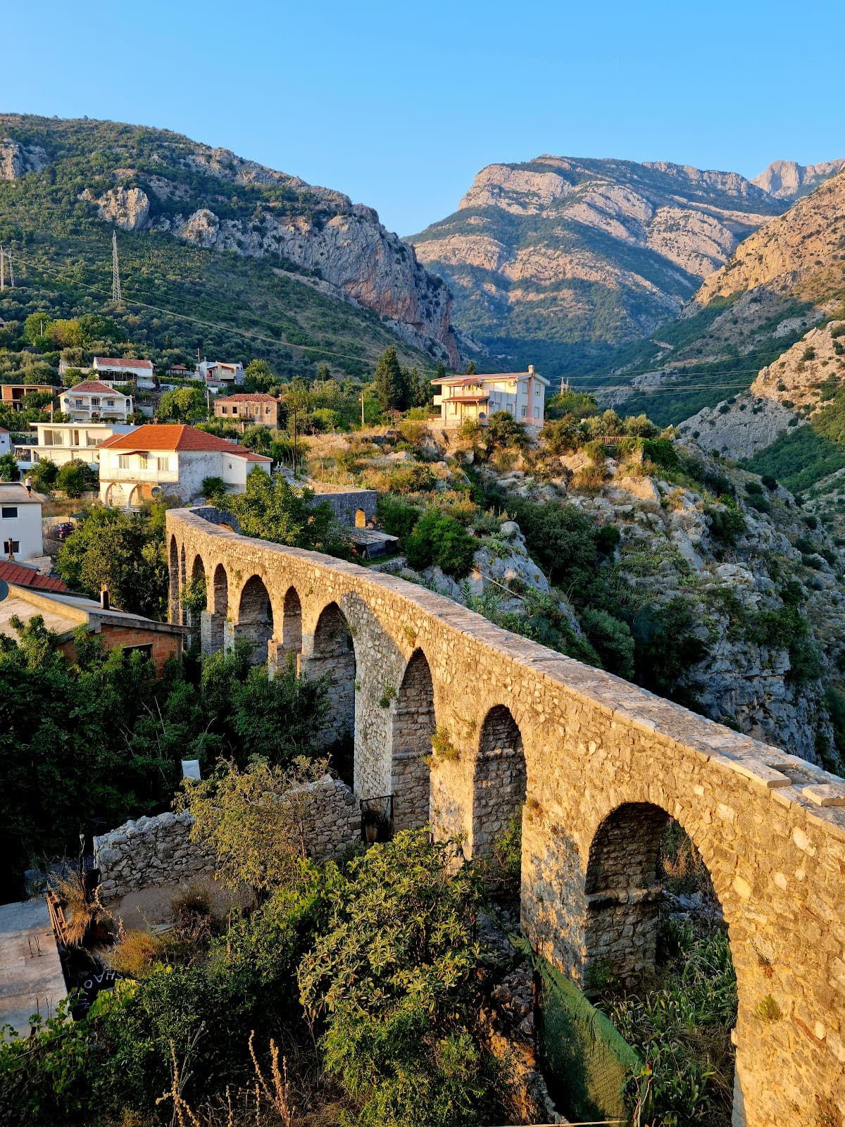 Stari Bar Aqueduct - Image 1