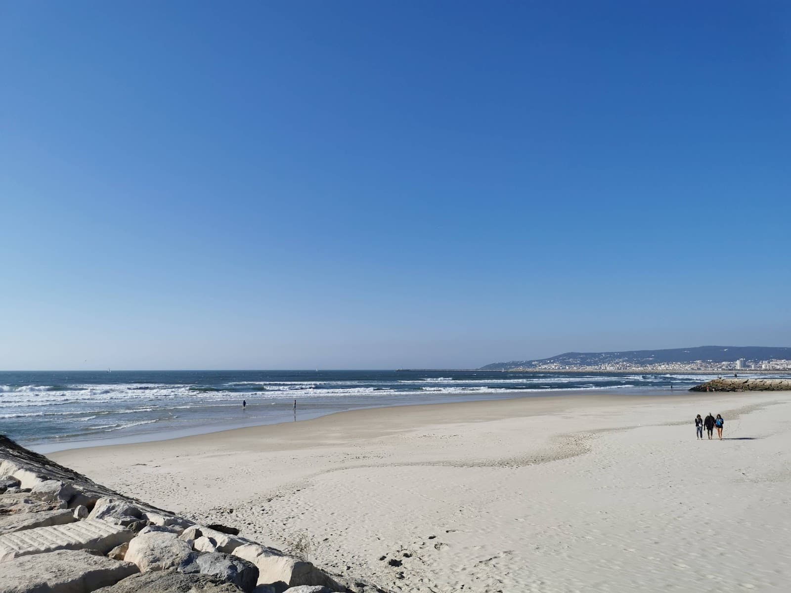 Praia de Cova Gala - Image 1