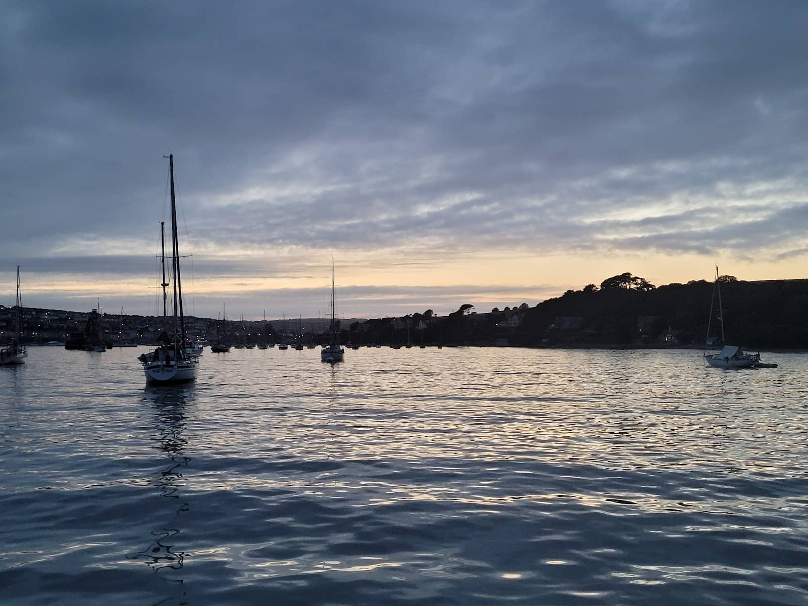 24-Hour Spas for Ultimate Relaxation